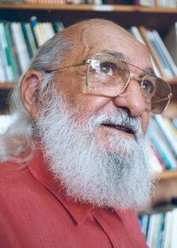 Paulo Freire