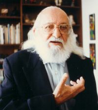 Paulo Freire